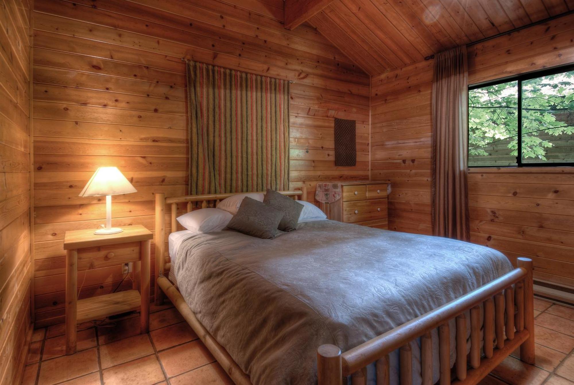 Heriot Bay Inn Экстерьер фото